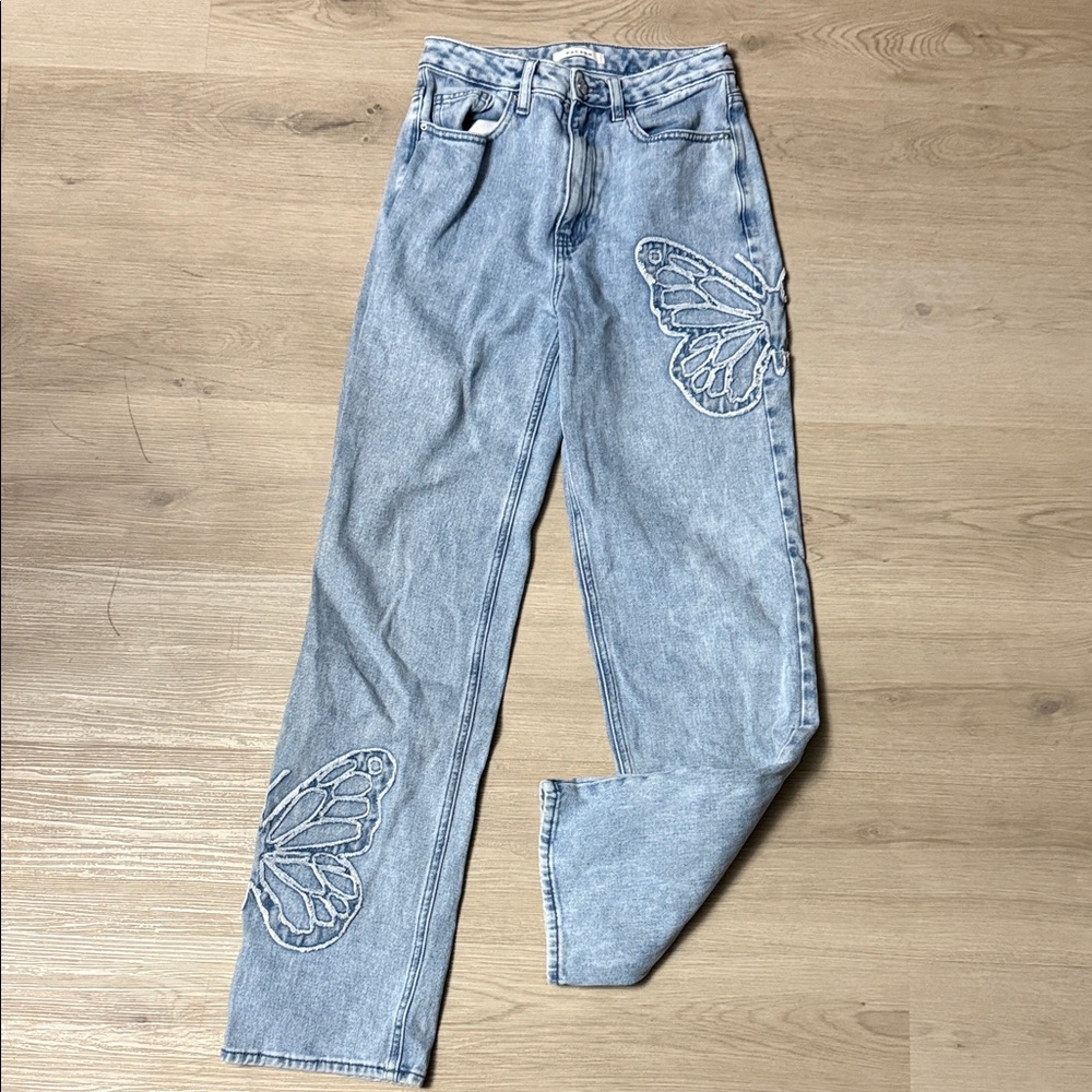 PacSun 100% Cotton 90s Boyfriend Embroidered Light Blue Butterfly Patch Jeans